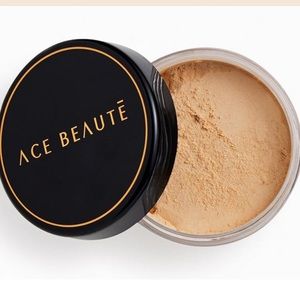 ACE BEAUTÉ
Effortless Radiance Loose Setting Powder in Fair